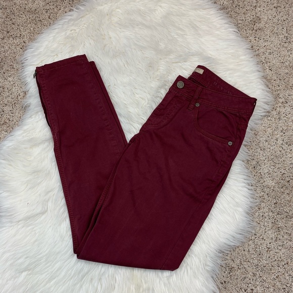 burberry pants zip